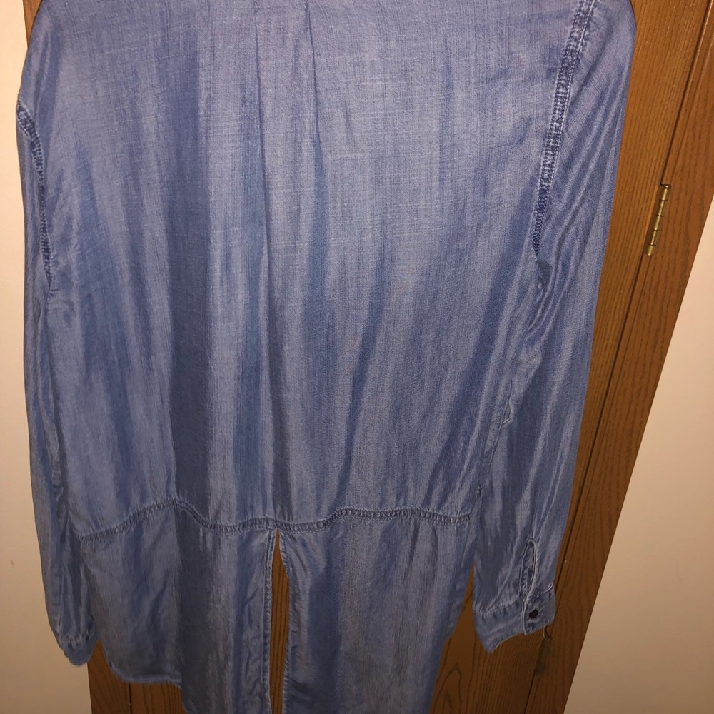 Top - Picture 2 of 2